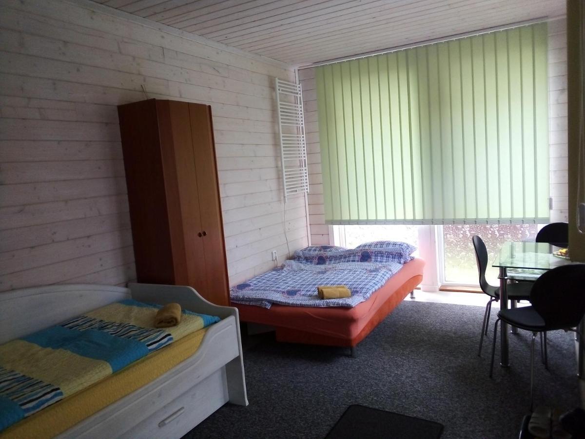Ferienwohnung Rekreacni Chatka / Tiny House Františkovy Lázně Exterior foto